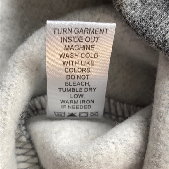 REFLEX sweater hooded popover cropped hoodie size medium new without tags - Picture 6 of 9